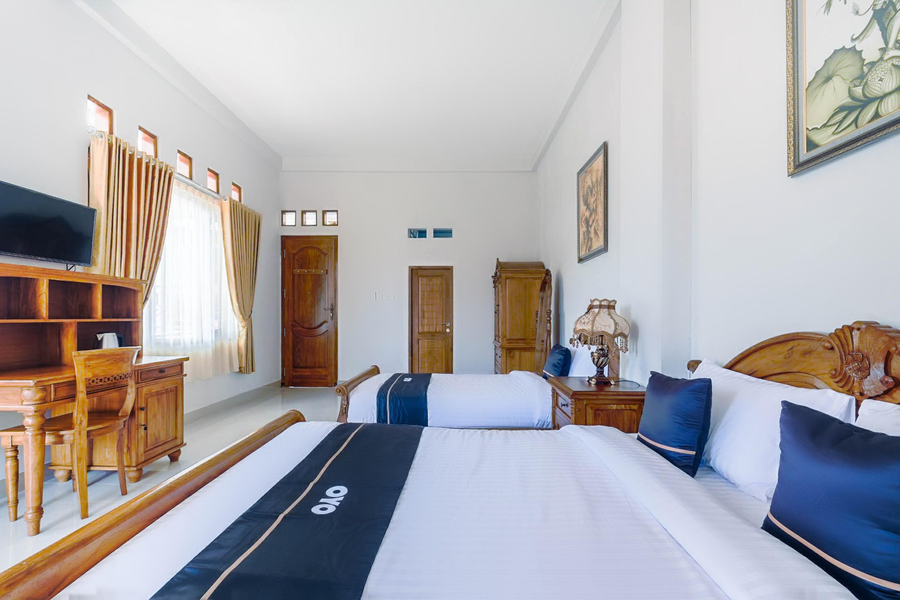 Super Oyo Collection O 3468 Ndalem Gusti Ayu Hotel Kejayan